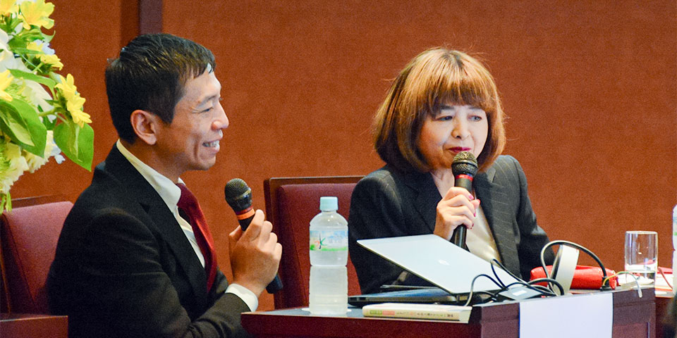 「結婚する人を増やすには?」の質問にコメントをする石坂氏と残間氏